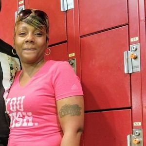 Meet your Posher, Dee